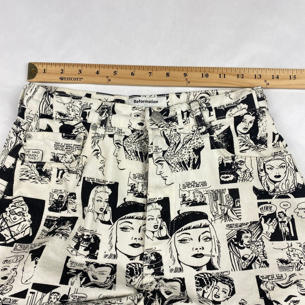 Reformation Newsprint Jeans Women's Size 2* Black and White Comic Print - Picture 11 of 16